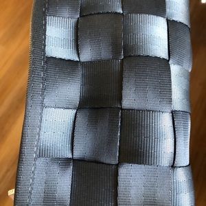 Harvey’s Silver Clutch